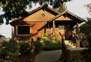 Exterior painting and staining in West Seattle