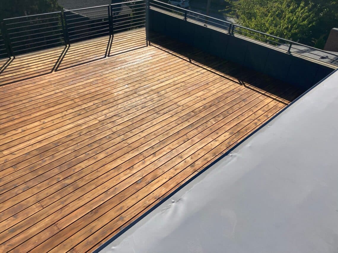 Seattle deck staining project - natural/semi-transparent stain