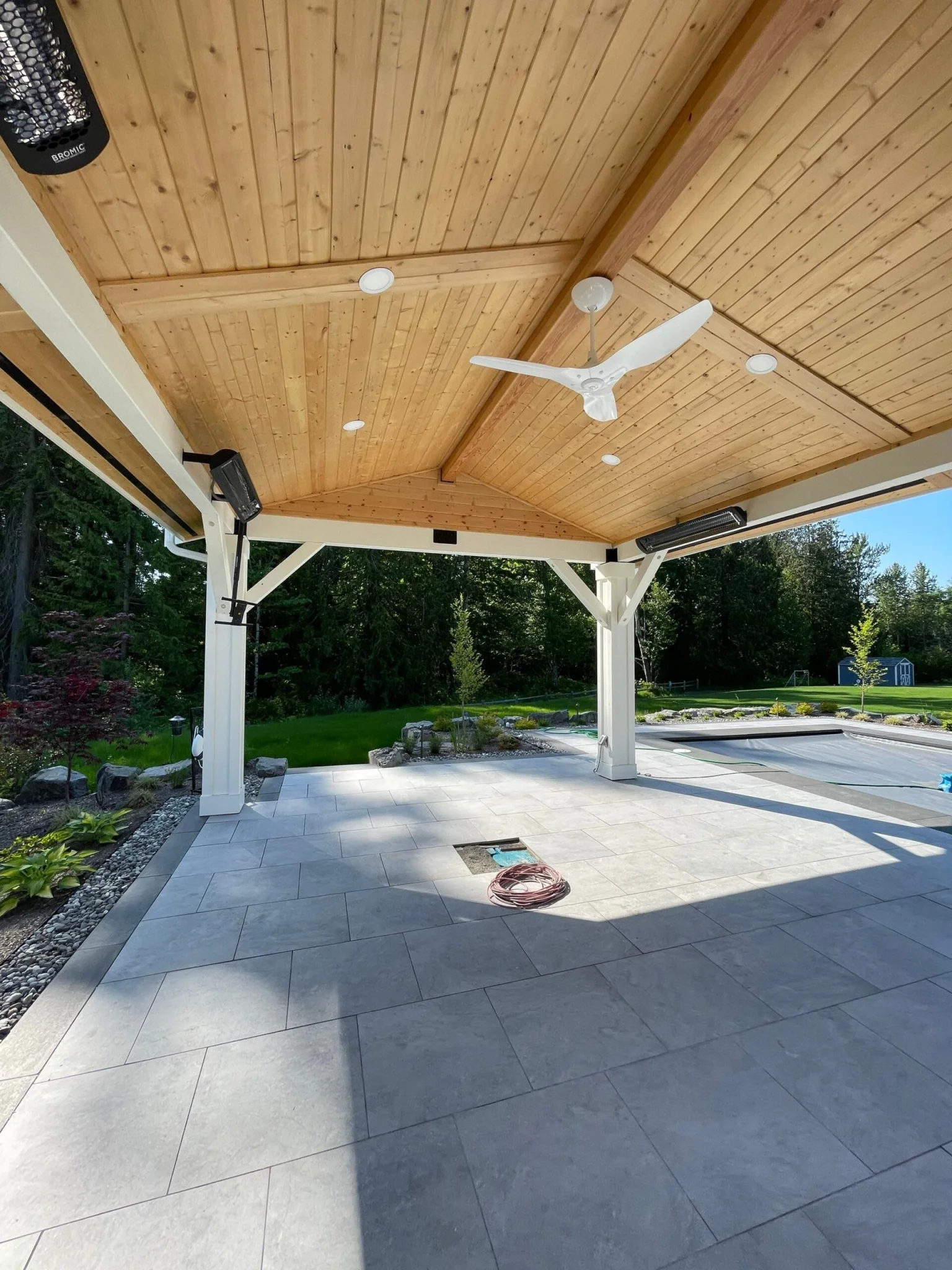 Exterior staining in Redmond