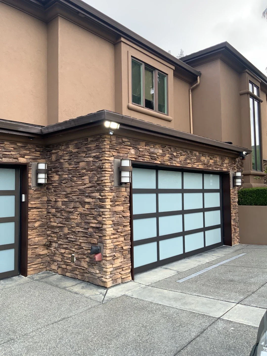 Exterior painting of home in Mercer Island