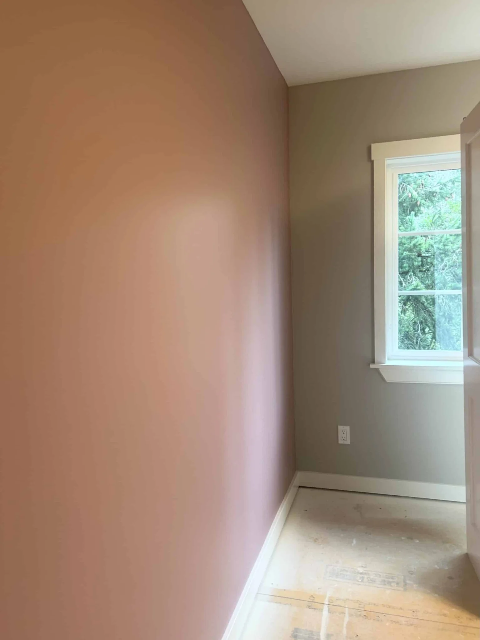 Interior room painting project completed in Seattle